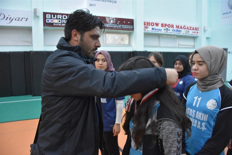 OKUL SPORLARI GENÇLER MASA TENİSİ İL BİRİNCİLİĞİ GERÇEKLEŞTİRİLDİ